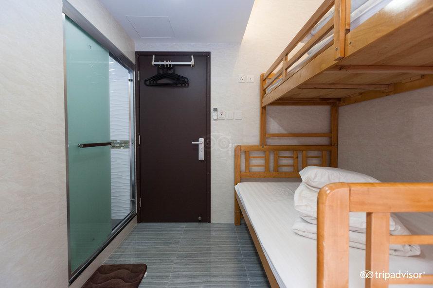Oi Suen Guesthouse Гонконг Экстерьер фото